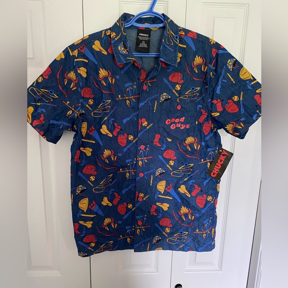 Child’s Play 2 Chucky button down shirt. SIZE MED NWT
